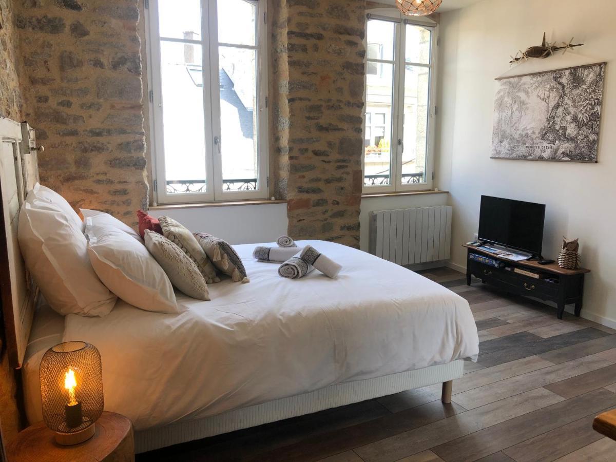 Appartement Centre-Ville Avec Terrasse Rustique Vannes Dış mekan fotoğraf